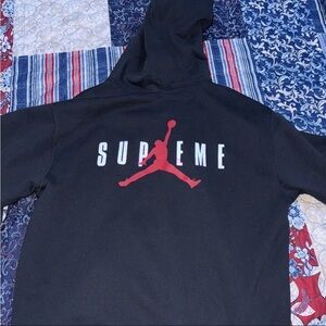 Supreme x Jordan hoodie, Size L, Brand new never worn